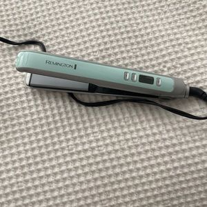 Remington Hair Straightener